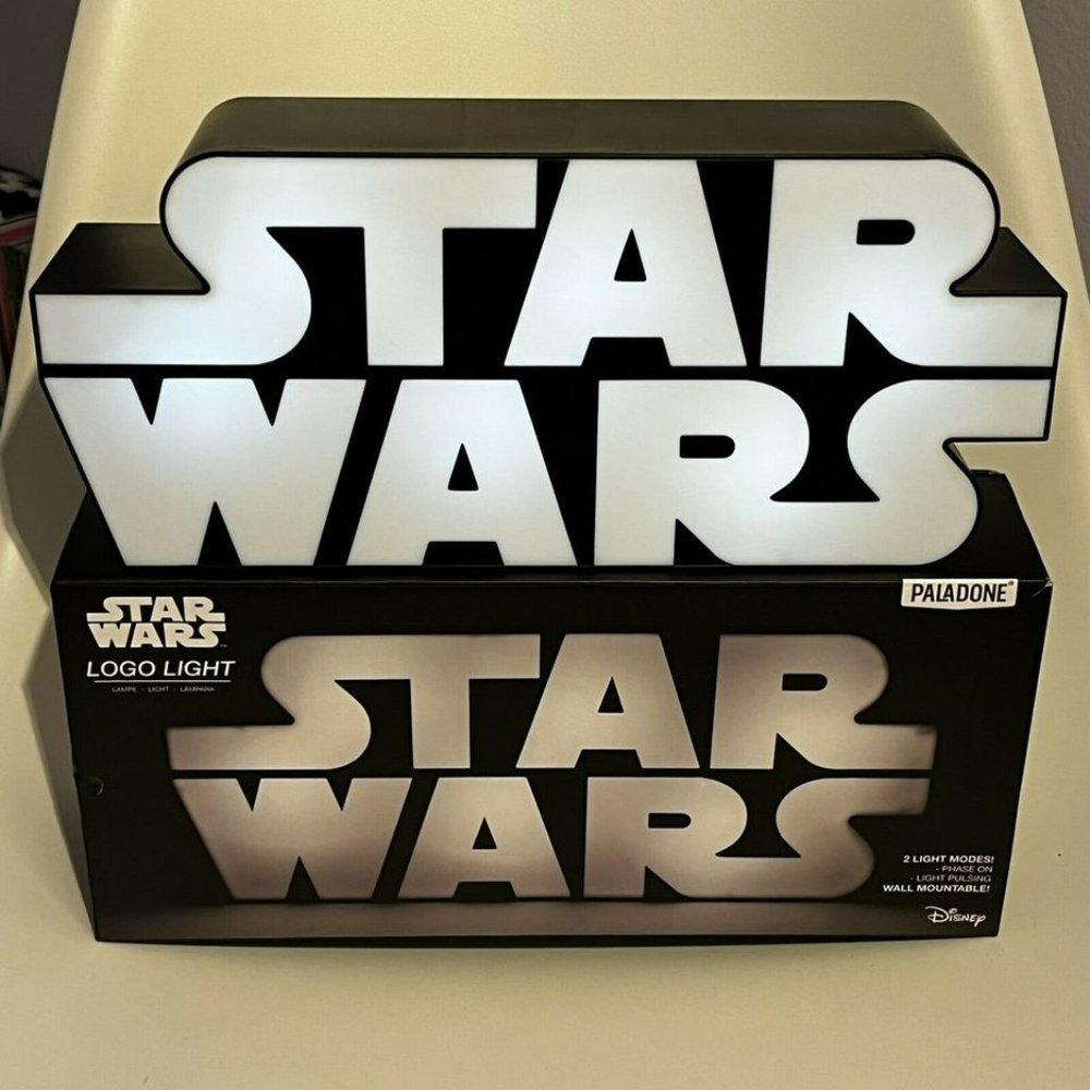 Star Wars Logo Light 2 Modes Wall Mountable (Originally $29.99)